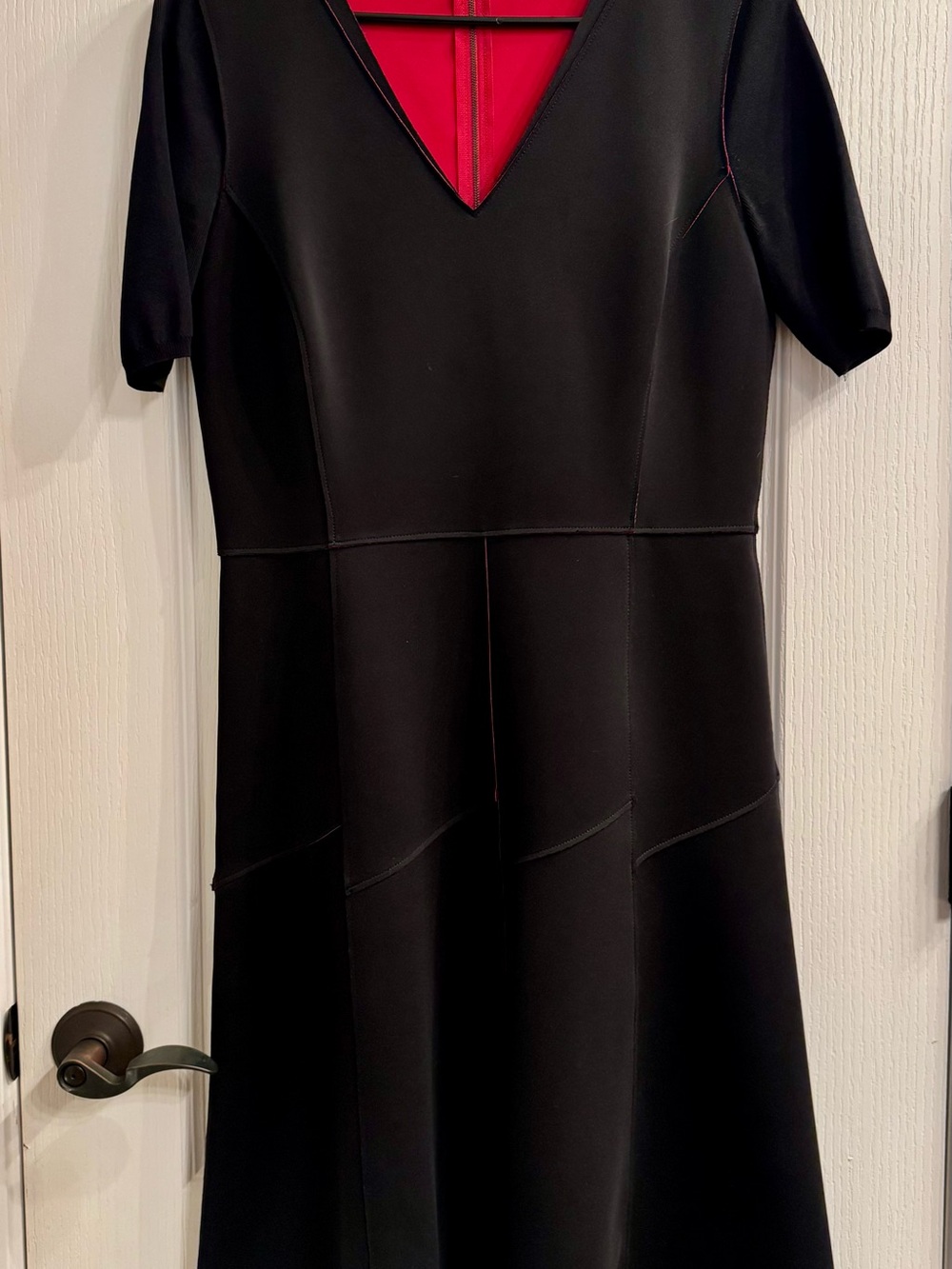 Elie Tahari Black Dress with Red V‑Neck Accent